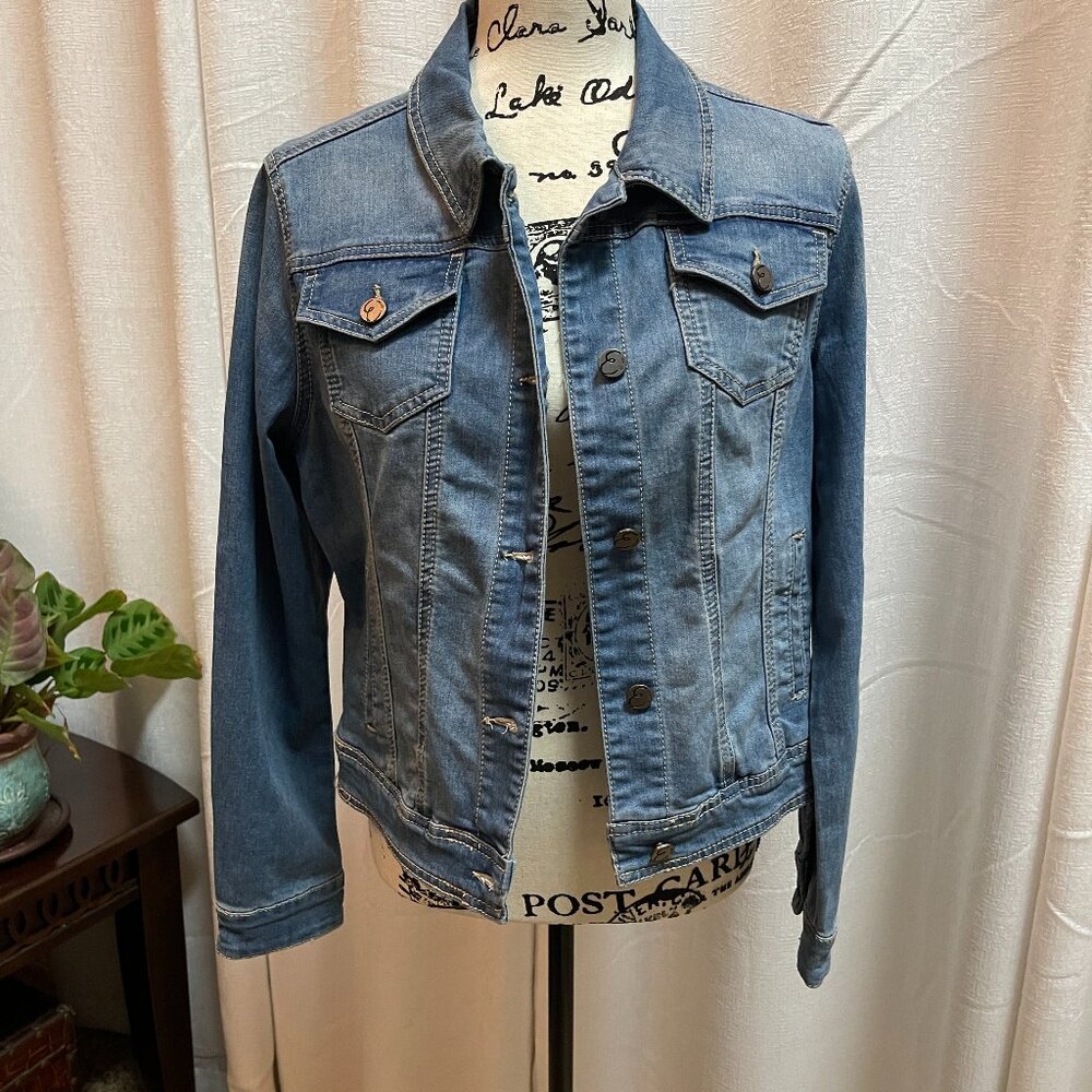 Earl Jean  Denim Jacket Size Medium